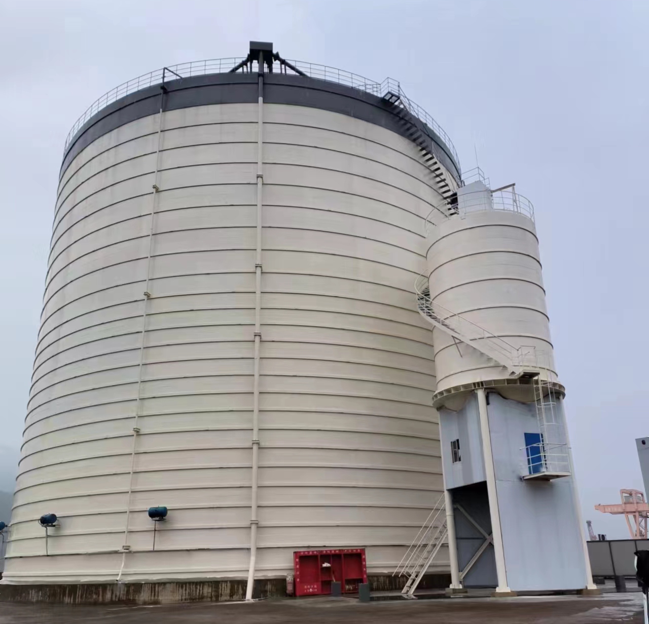 中堂镇10万吨水泥钢板库